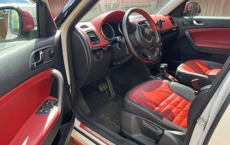 Skoda Yeti I рестайлинг, 2010 год, 999 000 рублей, 11 фотография
