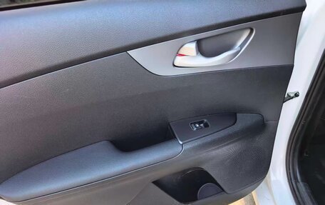 KIA Cerato IV, 2021 год, 1 298 401 рублей, 14 фотография