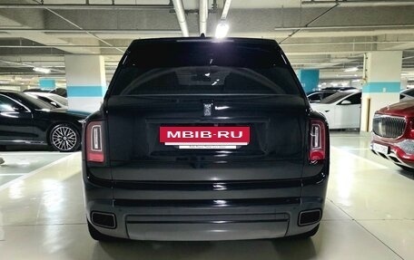 Rolls-Royce Cullinan, 2020 год, 30 500 000 рублей, 5 фотография