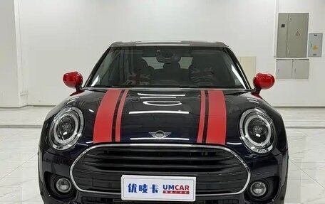 MINI Clubman, 2023 год, 2 336 000 рублей, 2 фотография