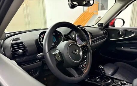 MINI Clubman, 2023 год, 2 336 000 рублей, 10 фотография