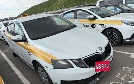 Skoda Octavia, 2017 год, 642 100 рублей, 2 фотография