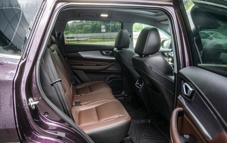 Chery Tiggo 8 Pro, 2021 год, 2 000 000 рублей, 13 фотография