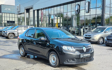 Renault Logan II, 2017 год, 535 000 рублей, 3 фотография
