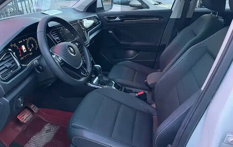 Volkswagen T-Roc I, 2022 год, 1 420 028 рублей, 4 фотография