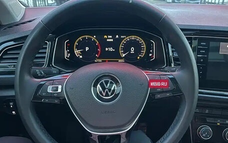 Volkswagen T-Roc I, 2022 год, 1 420 028 рублей, 6 фотография