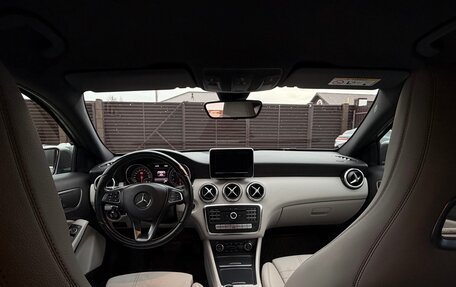Mercedes-Benz A-Класс, 2015 год, 1 700 000 рублей, 5 фотография
