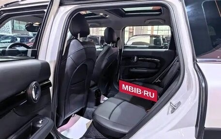 MINI Clubman, 2023 год, 2 634 000 рублей, 13 фотография