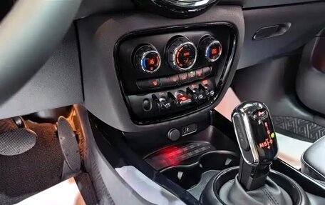 MINI Clubman, 2023 год, 2 634 000 рублей, 15 фотография