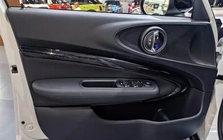 MINI Clubman, 2023 год, 2 634 000 рублей, 20 фотография
