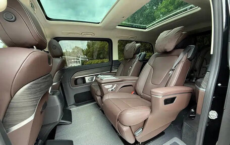 Mercedes-Benz V-Класс, 2024 год, 8 620 000 рублей, 11 фотография