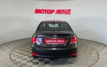 Hyundai Solaris II рестайлинг, 2015 год, 1 002 000 рублей, 5 фотография