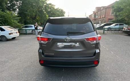 Toyota Highlander III, 2014 год, 2 550 000 рублей, 6 фотография