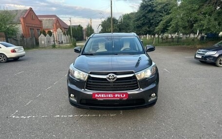 Toyota Highlander III, 2014 год, 2 550 000 рублей, 5 фотография