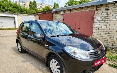 Renault Sandero I, 2013 год, 630 000 рублей, 3 фотография
