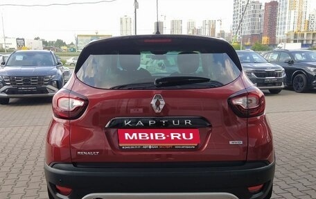 Renault Kaptur I рестайлинг, 2018 год, 1 519 000 рублей, 5 фотография