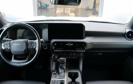 Toyota Land Cruiser Prado, 2024 год, 10 400 000 рублей, 14 фотография