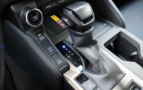 Toyota Land Cruiser Prado, 2024 год, 10 400 000 рублей, 22 фотография