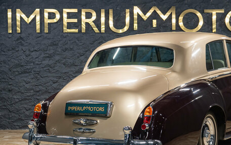 Rolls-Royce Silver Cloud I, 1958 год, 22 990 000 рублей, 9 фотография