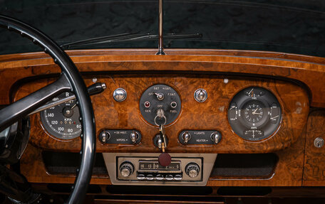 Rolls-Royce Silver Cloud I, 1958 год, 22 990 000 рублей, 15 фотография
