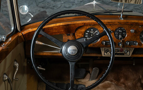 Rolls-Royce Silver Cloud I, 1958 год, 22 990 000 рублей, 14 фотография