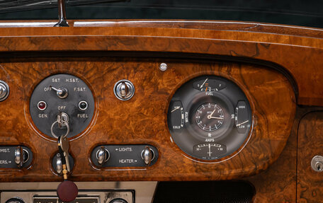 Rolls-Royce Silver Cloud I, 1958 год, 22 990 000 рублей, 16 фотография