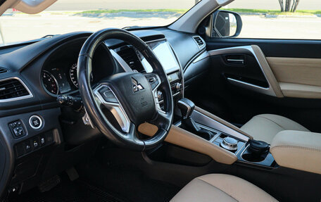 Mitsubishi Pajero Sport III рестайлинг, 2020 год, 3 598 000 рублей, 16 фотография