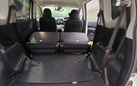 Toyota Sienta II, 2017 год, 1 450 000 рублей, 13 фотография