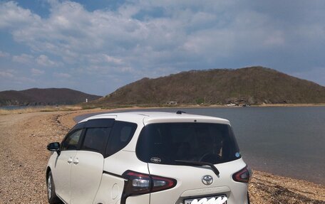 Toyota Sienta II, 2017 год, 1 450 000 рублей, 5 фотография