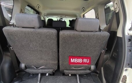 Toyota Sienta II, 2017 год, 1 450 000 рублей, 11 фотография