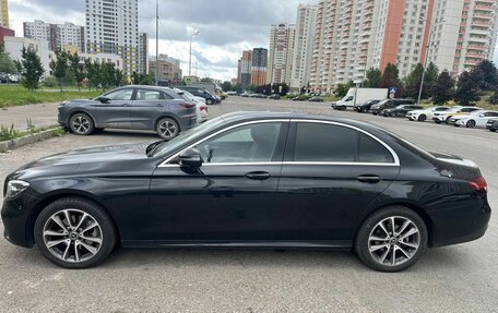 Mercedes-Benz E-Класс, 2021 год, 5 000 000 рублей, 3 фотография