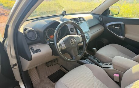 Toyota RAV4, 2006 год, 1 250 000 рублей, 6 фотография