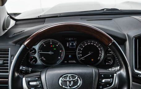 Toyota Land Cruiser 200, 2020 год, 7 900 000 рублей, 13 фотография