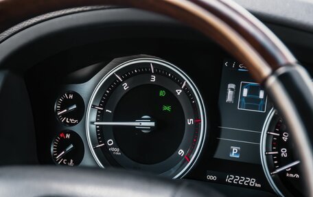 Toyota Land Cruiser 200, 2020 год, 7 900 000 рублей, 23 фотография