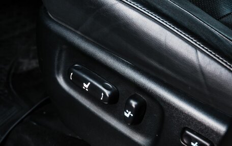 Toyota Land Cruiser 200, 2020 год, 7 900 000 рублей, 30 фотография