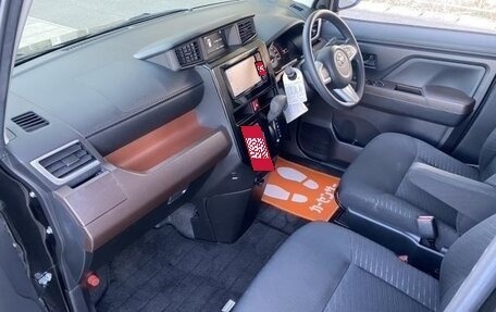 Toyota Roomy I, 2017 год, 600 000 рублей, 7 фотография