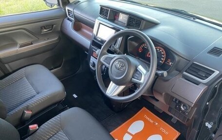 Toyota Roomy I, 2017 год, 600 000 рублей, 11 фотография
