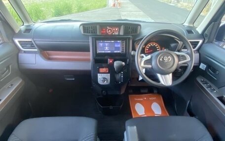 Toyota Roomy I, 2017 год, 600 000 рублей, 12 фотография