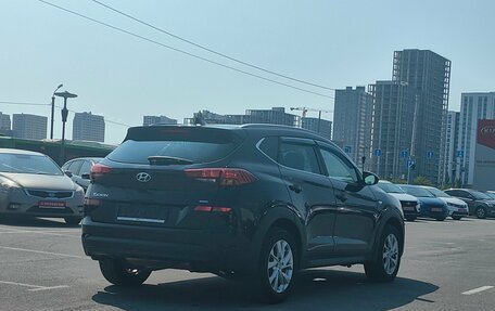 Hyundai Tucson III, 2019 год, 2 390 000 рублей, 6 фотография