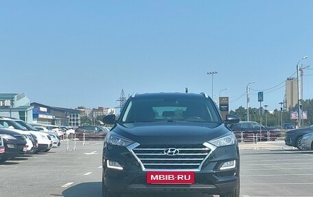 Hyundai Tucson III, 2019 год, 2 390 000 рублей, 2 фотография