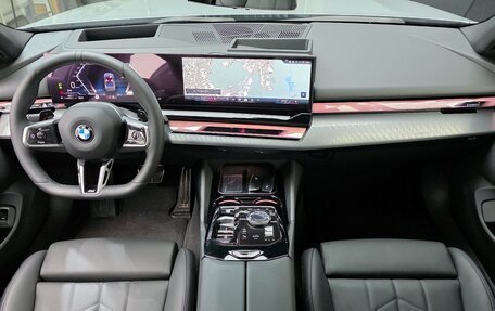 BMW 5 серия, 2025 год, 6 750 000 рублей, 12 фотография