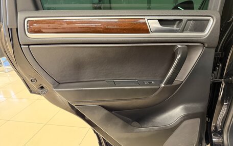 Volkswagen Touareg III, 2016 год, 2 999 000 рублей, 27 фотография