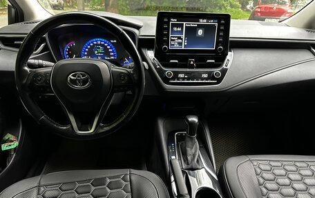 Toyota Corolla, 2020 год, 2 050 000 рублей, 3 фотография