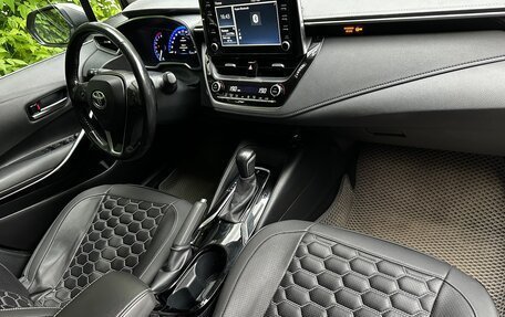 Toyota Corolla, 2020 год, 2 050 000 рублей, 4 фотография