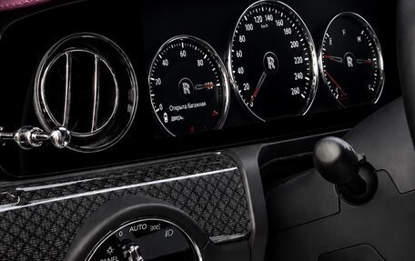 Rolls-Royce Ghost Series II рестайлинг, 2021 год, 35 000 000 рублей, 26 фотография