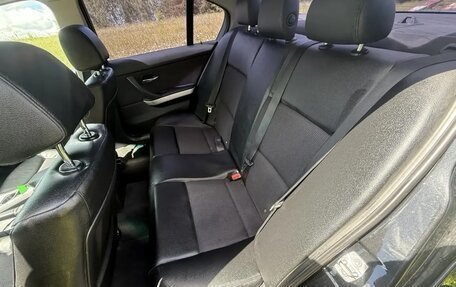 BMW 3 серия, 2011 год, 1 070 000 рублей, 4 фотография
