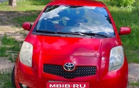 Toyota Yaris III рестайлинг, 2008 год, 550 000 рублей, 7 фотография