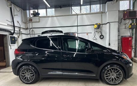 Chevrolet Bolt, 2019 год, 2 050 000 рублей, 5 фотография