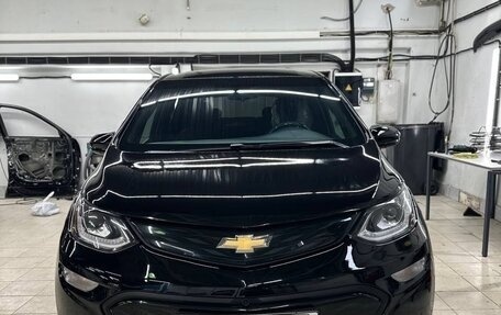 Chevrolet Bolt, 2019 год, 2 050 000 рублей, 4 фотография