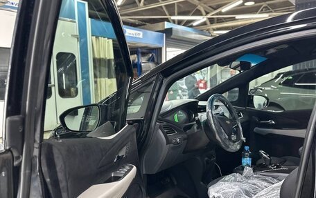 Chevrolet Bolt, 2019 год, 2 050 000 рублей, 14 фотография